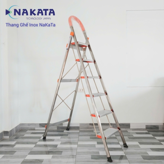 Thang Ghế Tay Vịn Inox Màu Cam Nakata VN106B