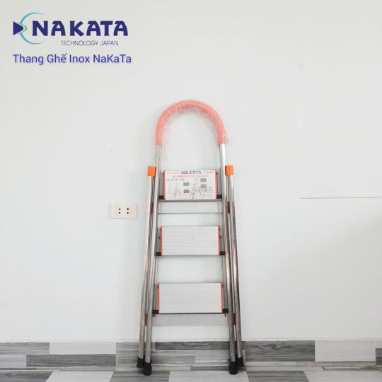 Thang Ghế Tay Vịn Inox Màu Cam Nakata VN103B