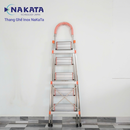 Thang Ghế Tay Vịn Inox Màu Cam Nakata VN105B
