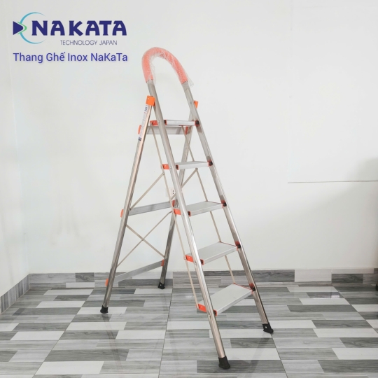 Thang Ghế Tay Vịn Inox Màu Cam Nakata VN105B